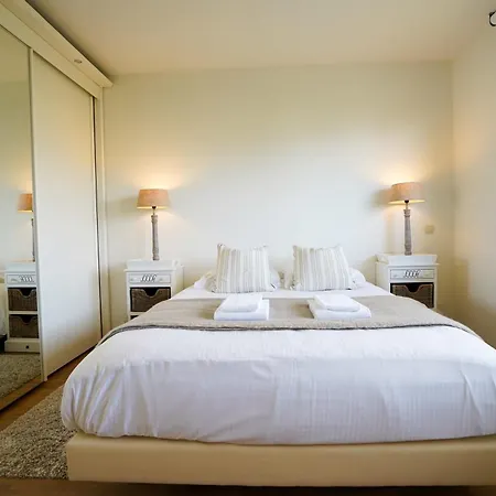 Huswell - With Sea View & Terrace In Oostduinkerke Apartament *