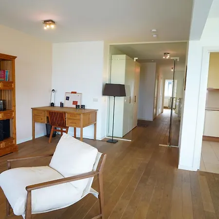 Huswell - With Sea View & Terrace In Oostduinkerke Daire